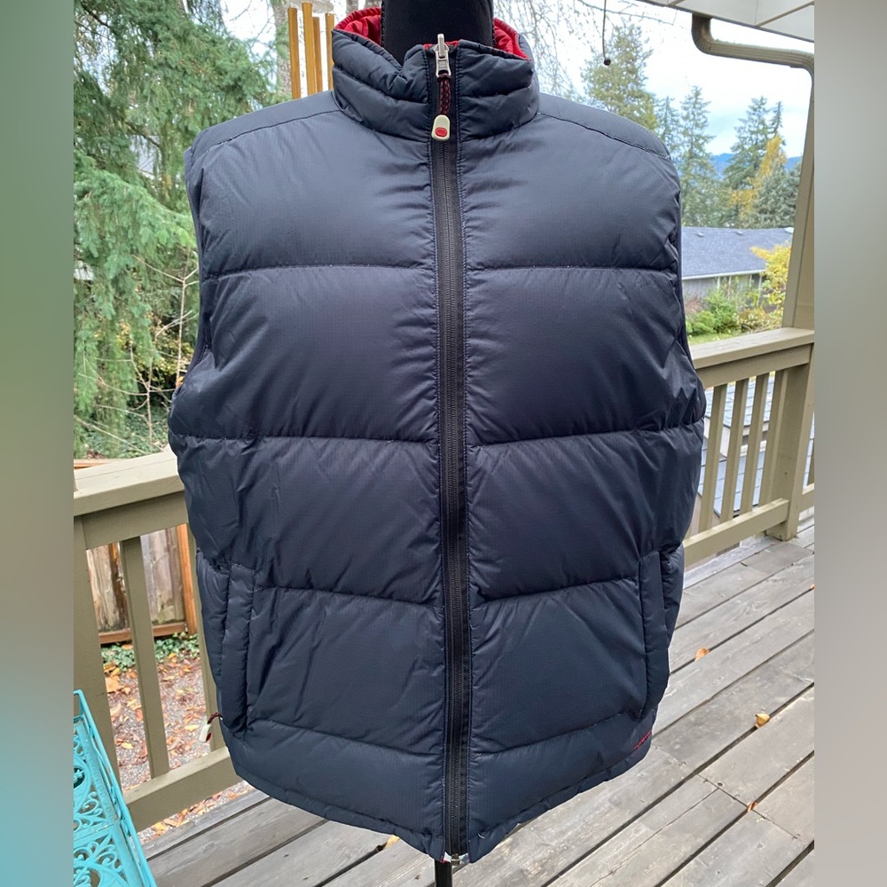 L.L. Bean Goose Down Reversible Red/Black Puffer Vest. Size Large tall